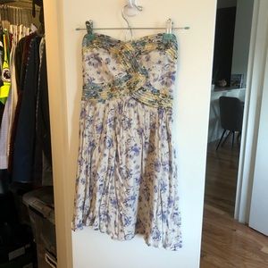 Strapless summer dress kimchi blue size XS